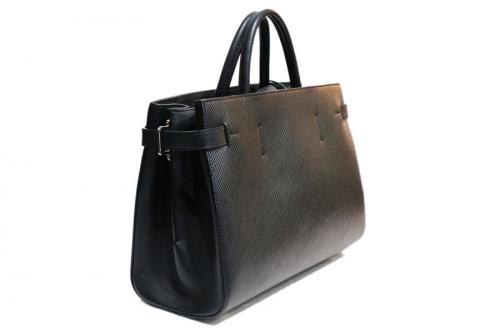 LOUIS VUITTON 　のルイ ヴィトン　