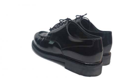 ドレスカジュアルのメンズ