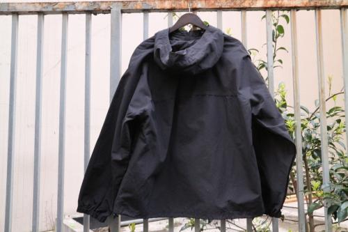 シュプリームのHeavy Nylon Anorak