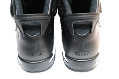 ナイキのAIR JORDAN 6 “BLACK CAT” (エアジョーダン６ ブラックキャット)