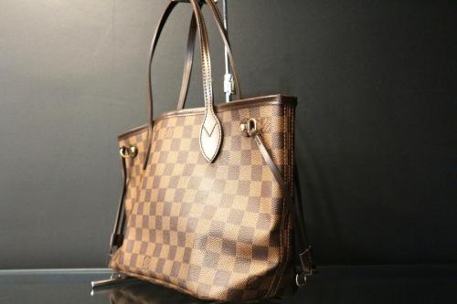 LOUIS VUITTONのルイ ヴィトン　