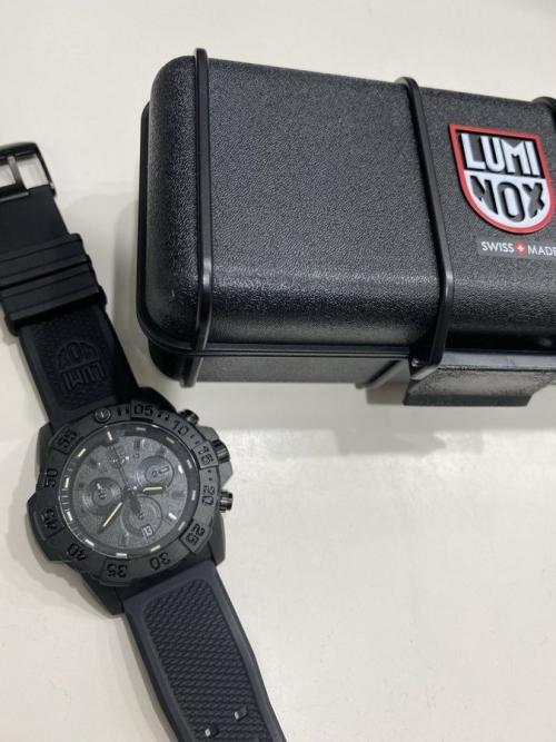 ルミノックスのリストウォッチ