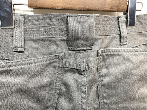 フォールリーフハーフパンツの古着