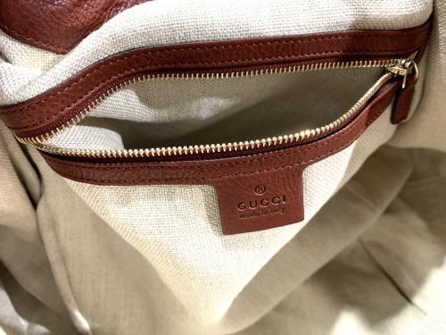 セミショルダーバッグの古着