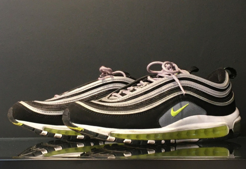 ストリートブランドのNIKE