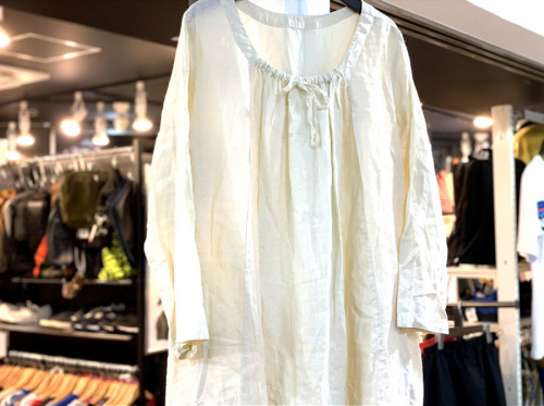 ナチュラルブランドのnest robe