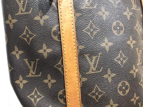 ルイ ヴィトン　のブランドバッグ