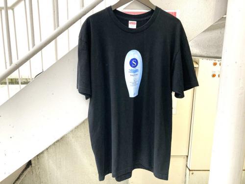 SUPREMEのシュプリーム