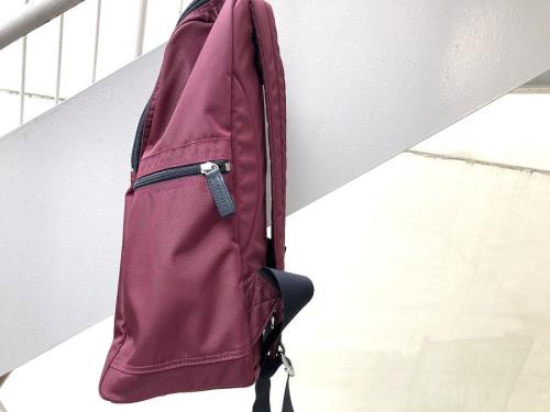 ナイロンリュックのMETRO