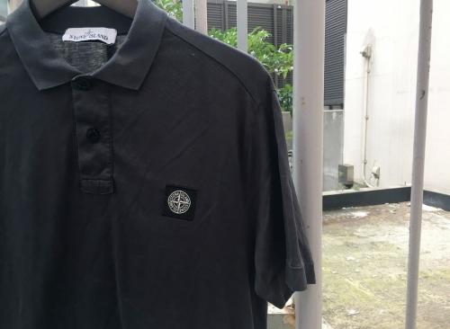 ストーンアイランドのポロシャツ
