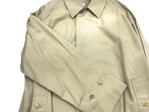 ラグランスリーブコートのシングルトレンチコート