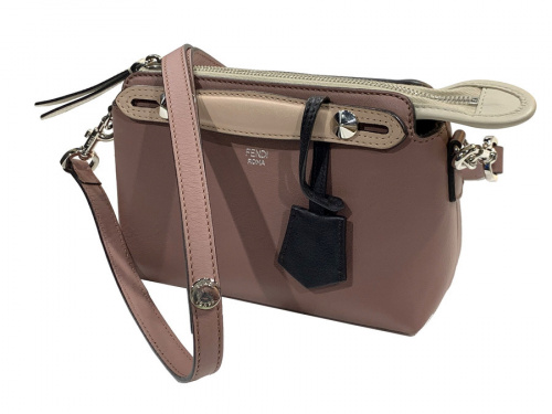 ラグジュアリーブランドのFENDI