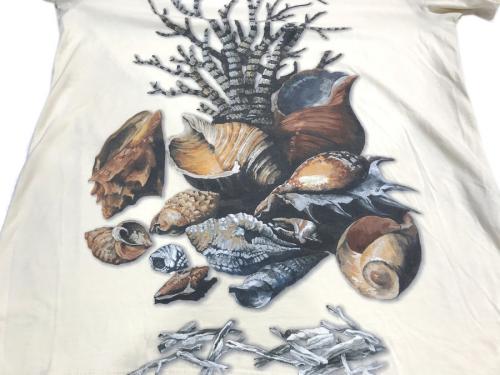 プリントTシャツの半袖カットソー