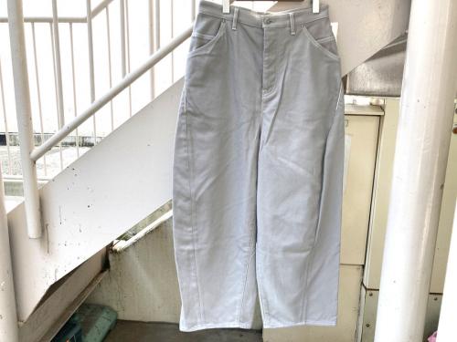 ミナ ペルホネンのalways テーパードデニム