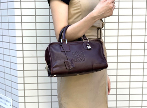 ラグジュアリーブランドのLOEWE