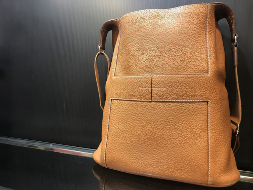 ラグジュアリーブランドのHERMES