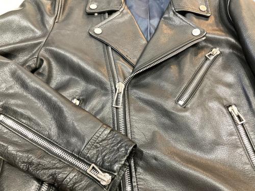 レザーダブルライダースジャケットの古着