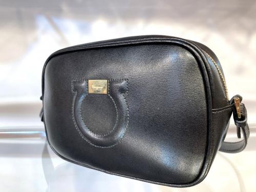 Salvatore Ferragamoのサルヴァトーレ フェラガモ