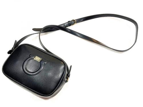 ガンチーニミニショルダーバッグの古着