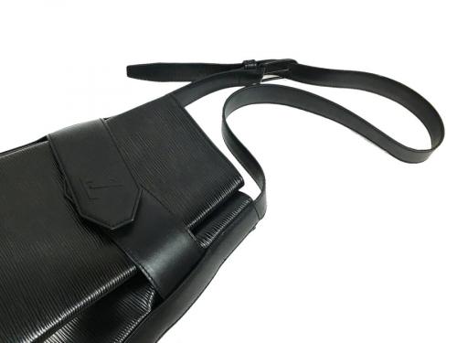 ルイ ヴィトン　のブランドバッグ