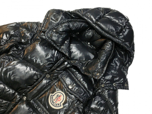 インポートブランドのMONCLER