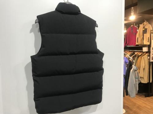 カナダグースのFREESTYLE VEST