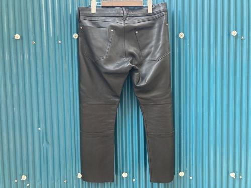 サスクワッチ ファブリックのレザー