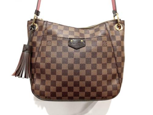 LOUIS VUITTON 　のルイ ヴィトン　