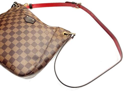 ショルダーバッグのダミエ