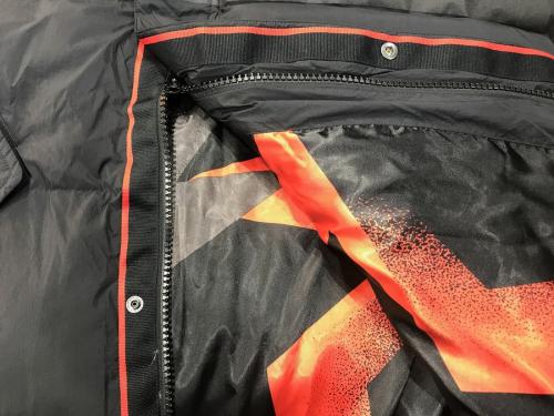 ナイキ×パリ サンジェルマンのMJ PSG DOWN PARKA