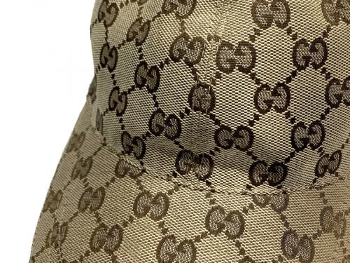 グッチのキャップ