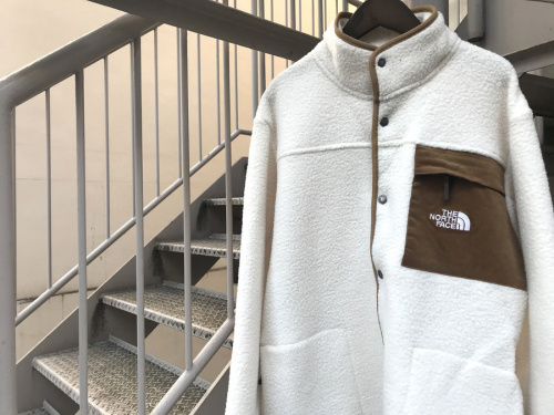 アウトドアブランドのTHE NORTH FACE