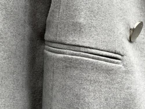 マディソンブルーのウールダブルブレストジャケット