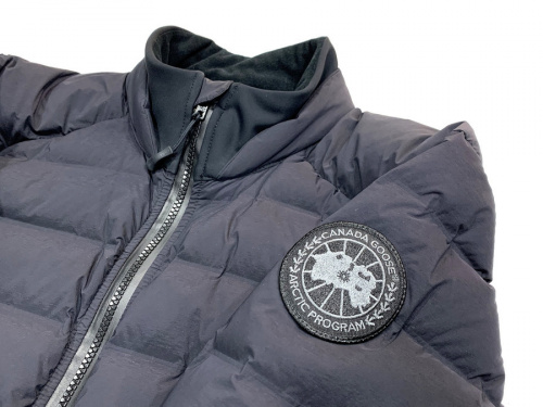 インポートブランドのCANADA GOOSE