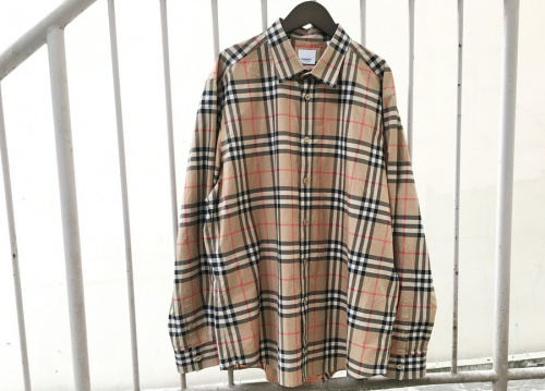 インポートブランドのBURBERRY