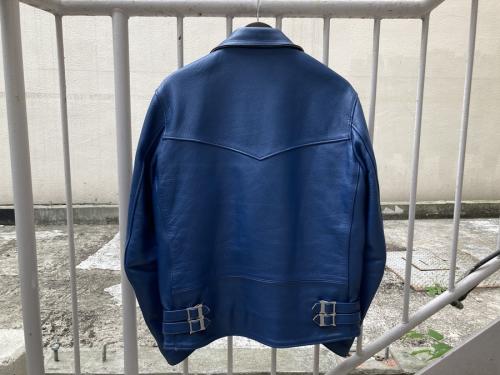 アディクトクローズのレザー