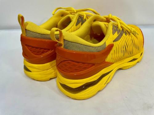 スニーカーのメンズ