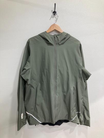 「アウトドアブランドのARC'TERYX 」