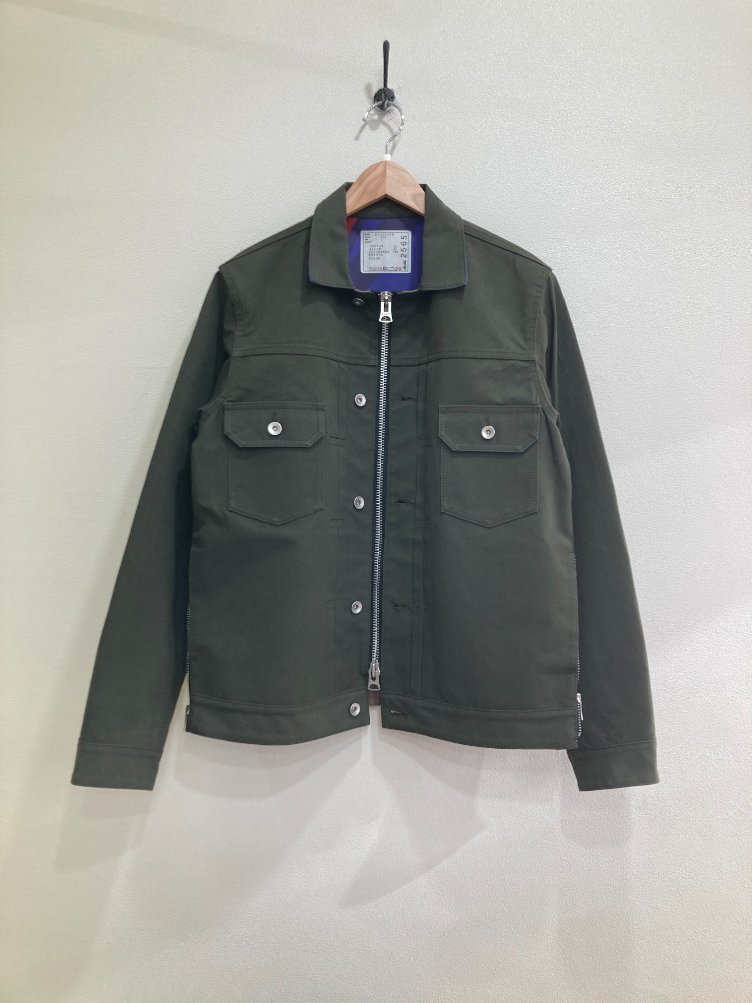 sacai×KAWS】#コラボ熱再燃の話題作！サイドジップ ボンディング