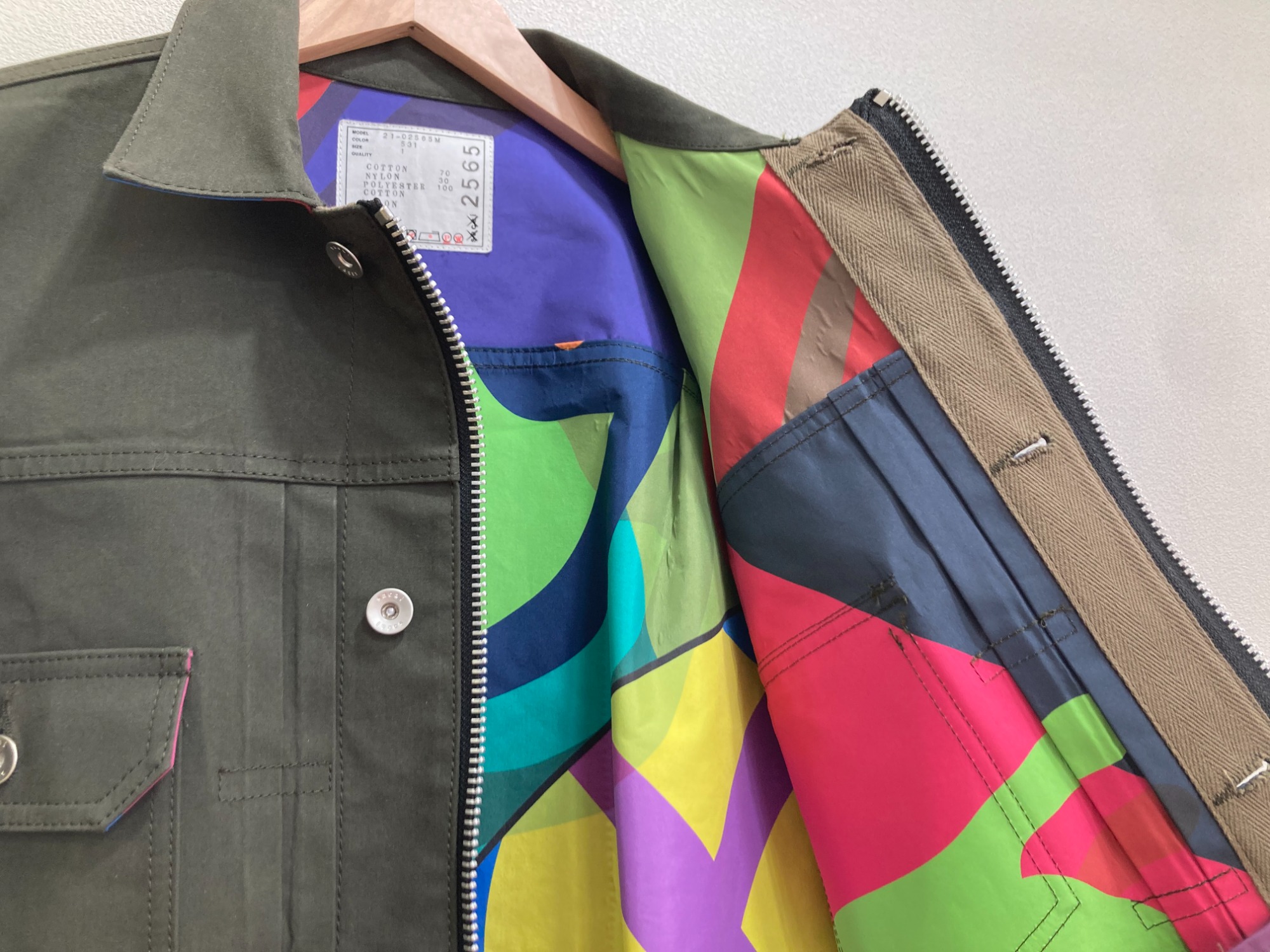 sacai KAWS ボンディングジャケット sacai×KAWS】#コラボ熱再燃の話題