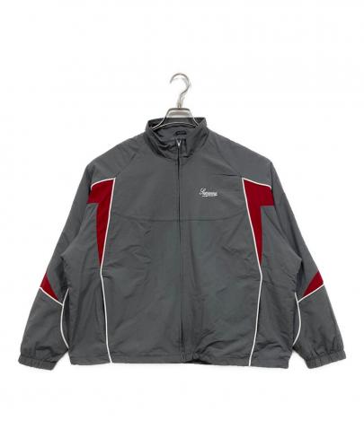 「ストリートブランドのSUPREME 」