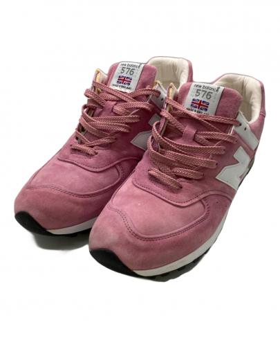 「スニーカーのNEW BALANCE 」