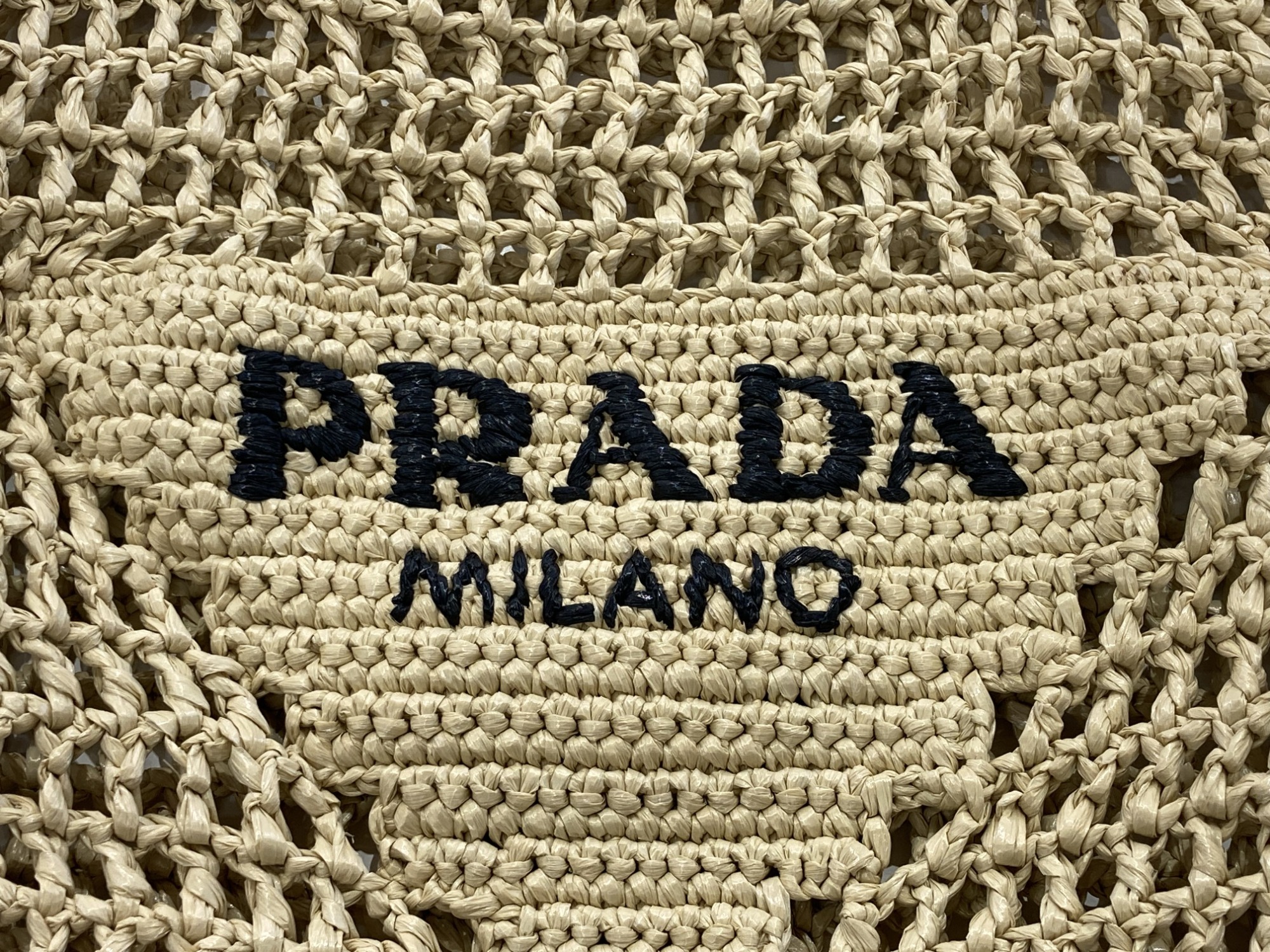 PRADA/プラダからラフィアトートバッグを買取入荷しております