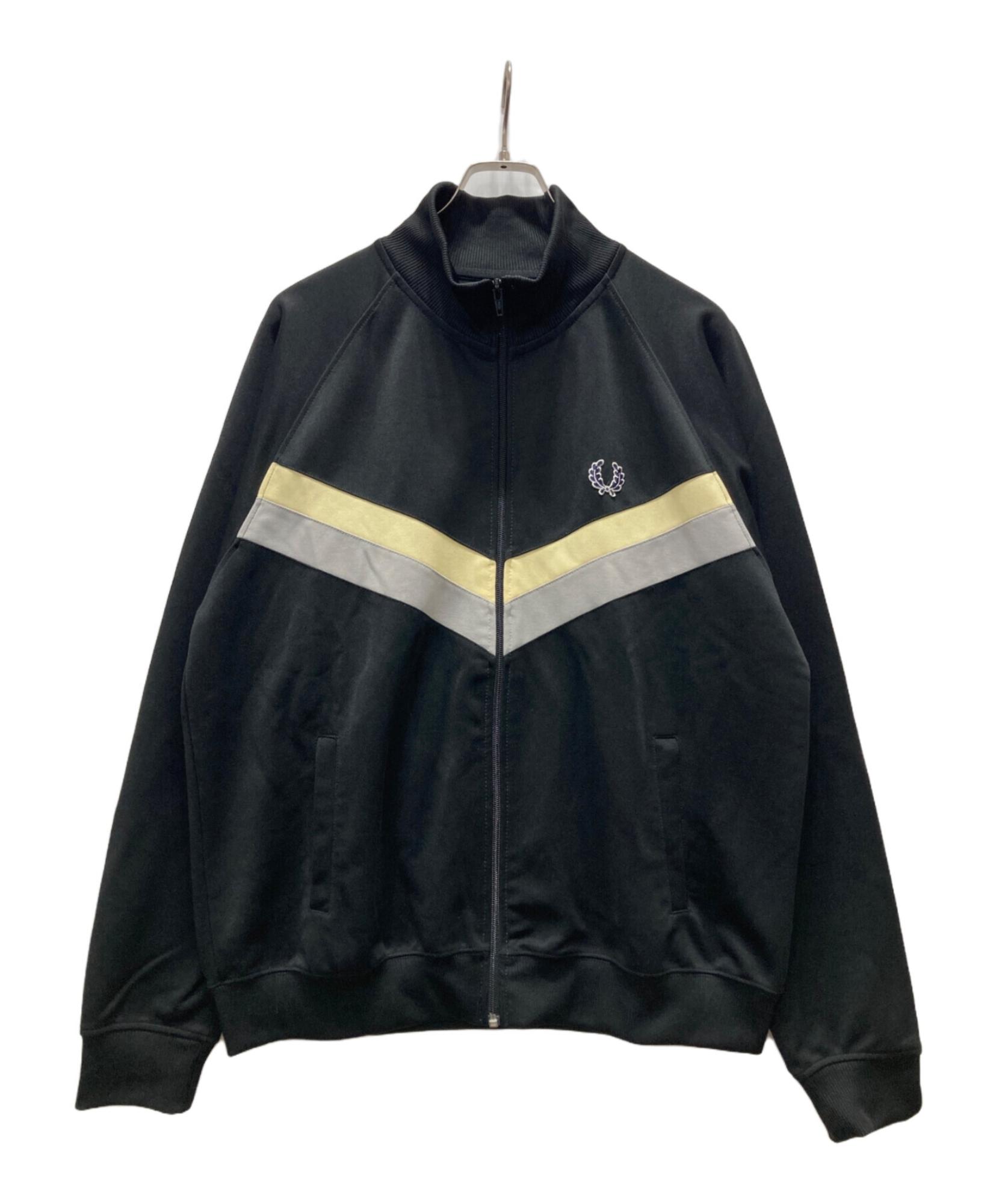 ポルトガル製 FRED PERRY J5327 月桂冠ロゴ トラックジャケット FRED PERRY / フレッドペリー】モッズカルチャーを牽引した名作、欧州