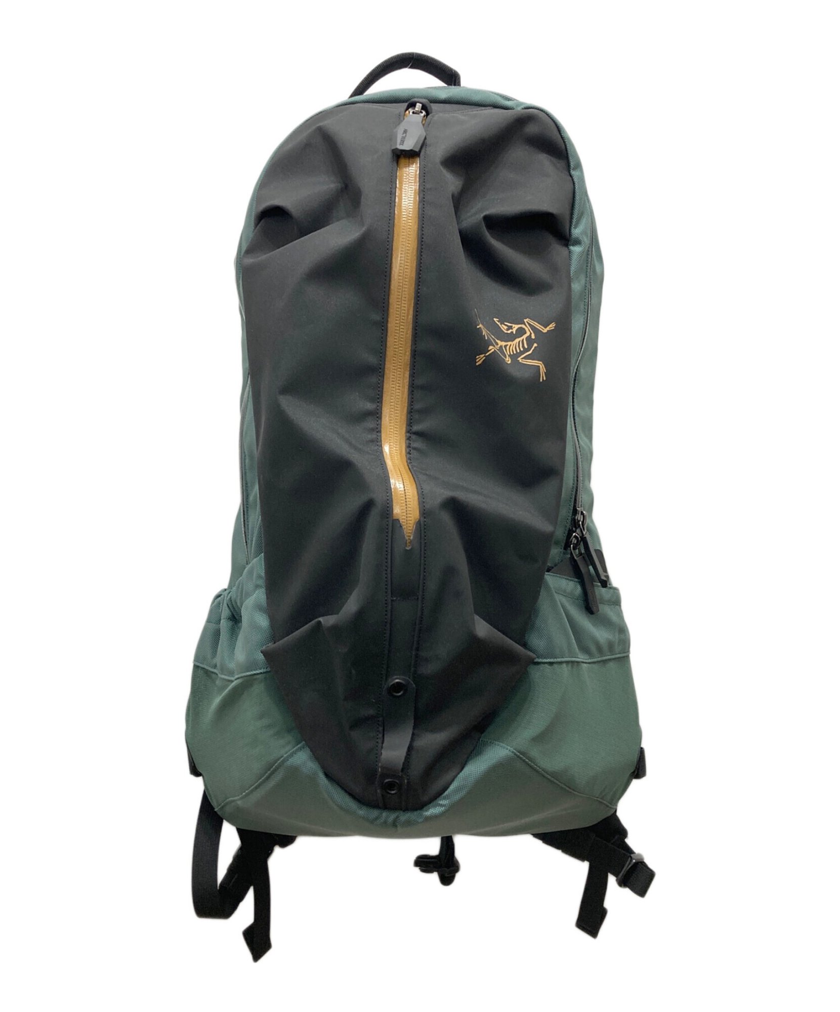 ARC'TERYX / アークテリクス】Arro 22|洗練された機能美が光る定番