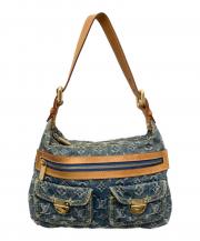 「ラグジュアリーブランドのLOUIS VUITTON 」