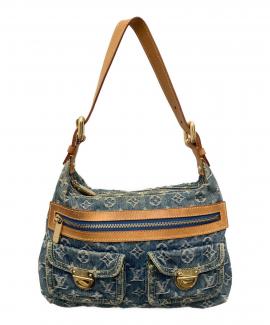 「ラグジュアリーブランドのLOUIS VUITTON 」