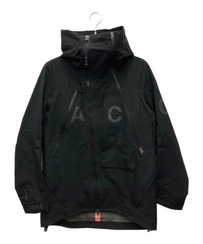「アウトドアブランドのNIKE ACG 」
