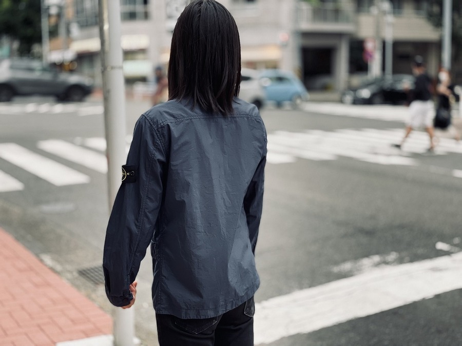 STONE ISLAND/ストーンアイランドよりナイロンメタルシャツを買取致し