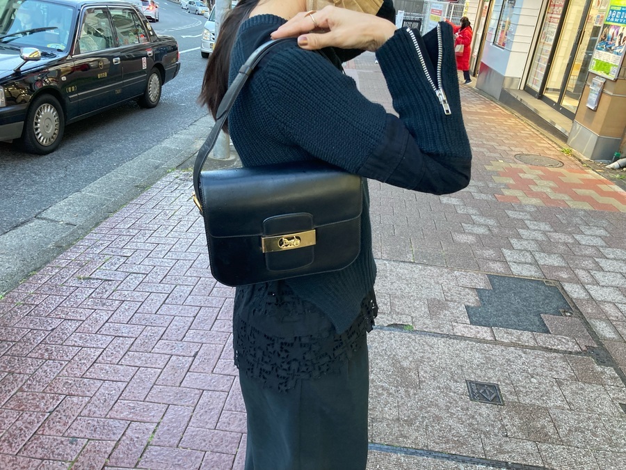 美品 CELINE 馬車金具 ワンショルダーバッグ ヴィンテージ